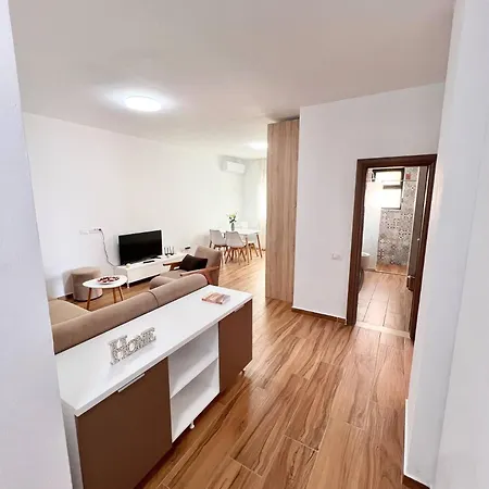 Waterbom By Adriatic Living Apartment Durres